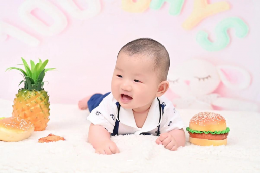 曹县宝宝为什么喜欢趴着睡 曹县宝宝为什么喜欢趴着睡